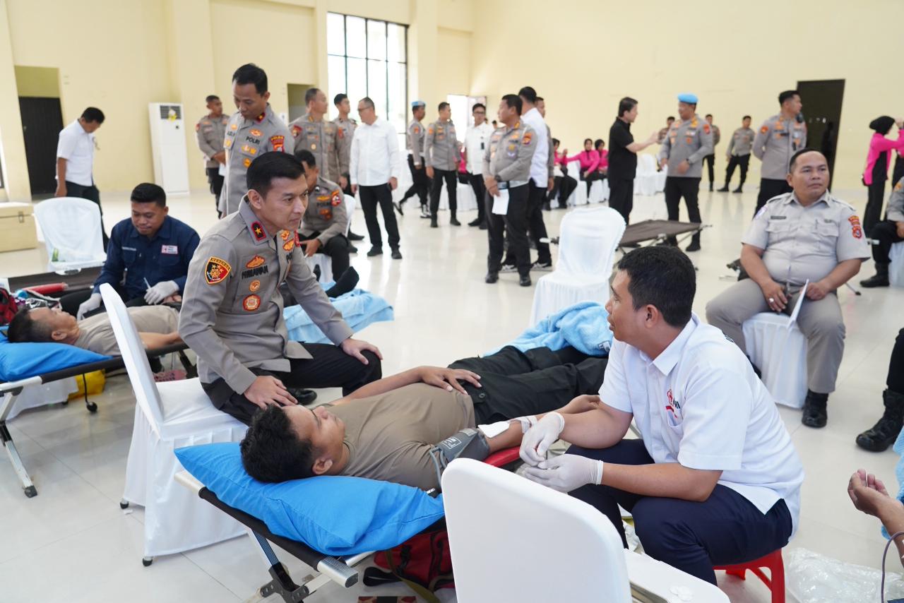 Dirlantas Polda Sultra Hadiri Donor Darah Hari Bhayangkara ke-80, Wujud Kepedulian dan Semangat Kemanusiaan