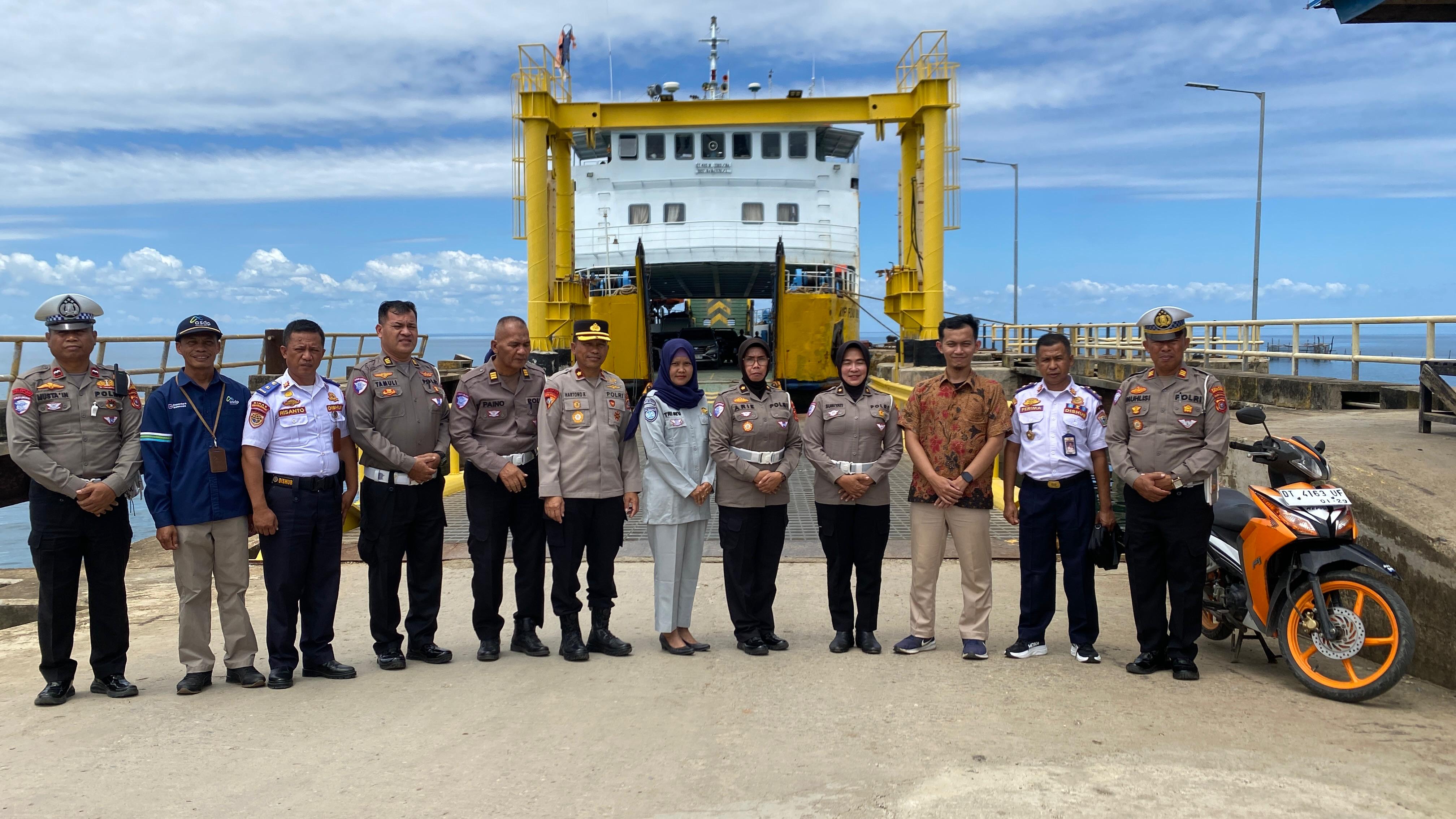 Hari Kedua FGD, Korlantas Polri Tinjau Pelabuhan Torobulu untuk Perkuat Keselamatan dan Kelancaran Transportasi
